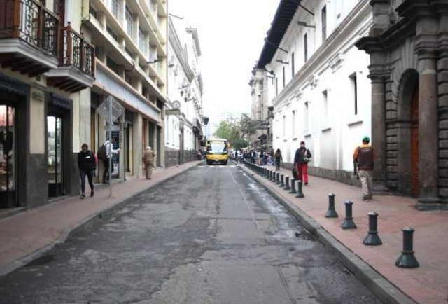 Nuevo Cierre De La Calle Benalc Zar