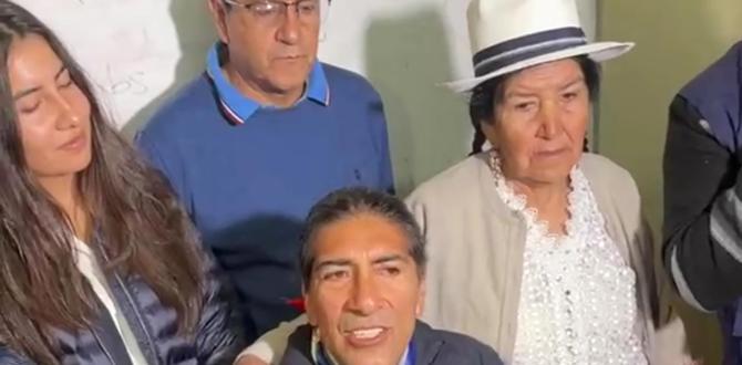 Yaku Pérez y familia.