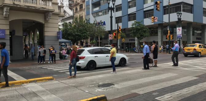 Peatones en Guayaquil