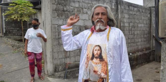 Luis Gerardo Guerra, de 56 años, es conocido en el cantón Quevedo por autoproclamarse redentor. Se lo conoce como el Mecías