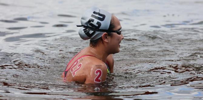 La ecuatoriana Samantha Arévalo participó en la prueba de 10 km en aguas abiertas.