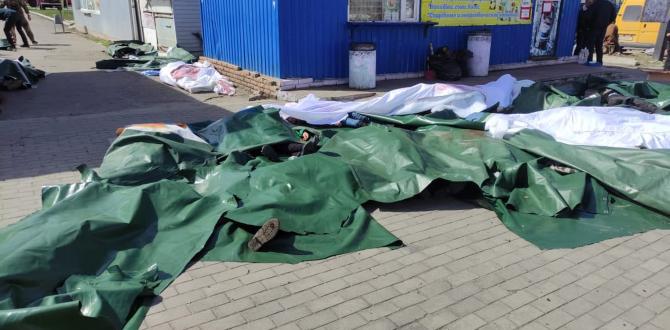 Unos 50 muertos, incluidos 5 niños, en ataque a la estación de tren ucraniana