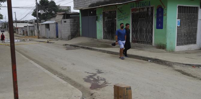 Gabriel Zambrano Quiñónez fue acribillado en una esquina de la manzana 973 del bloque 6 de Flor de Bastión.