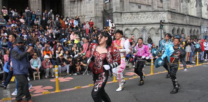 Fiestas de Quito - Coches de madera - noticia