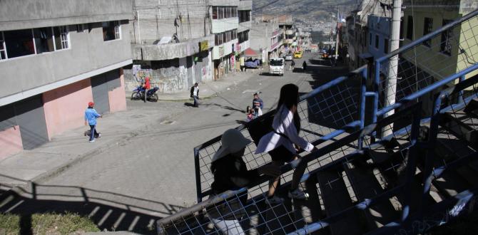 A partir de las 18:00, los lugareños temen acercarse a este puente peatonal.