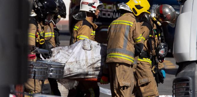 En trece ha sido fijada la cifra de muertos por un incendio en una discoteca de Murcia.