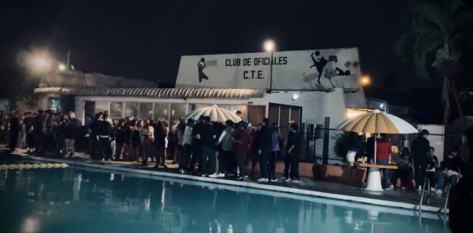 La piscina del club de la CTE. El motivo de los insultos del DJ hacia varios espectadores.