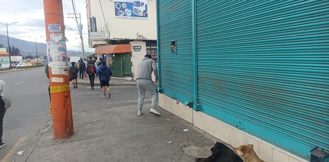 Locales cerraron en Ambato.