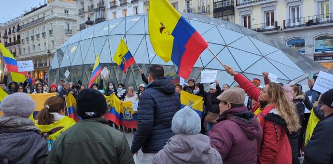 Ecuatorianos en España pidieron por la paz.