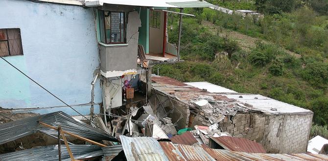 Las casas colapsaron luego de la torrencial lluvia.