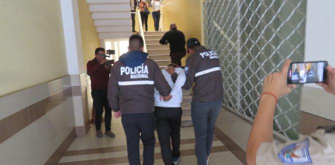 El detenido fue llevado hasta Dinased Chimborazo.