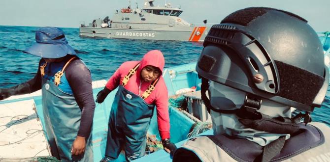 Rescate Anconcito Armada del Ecuador