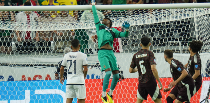 La selección de Ecuador sufrió el partido, pero logró la clasificación.