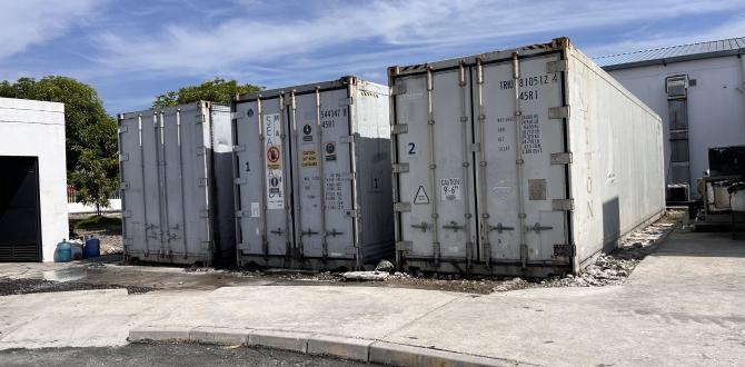 Muertos en contenedores de la morgue de Guayaquil.jpg
