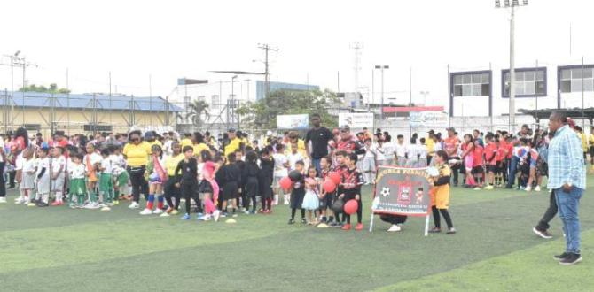 En el sector de El Pedregal se inauguró el torneo de la Liga del Guasmo.