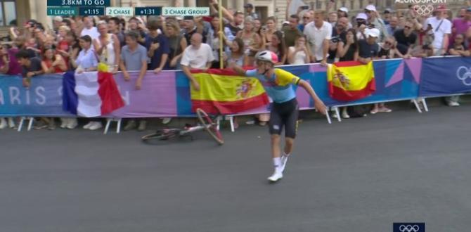 Remco Evenepoel, en el momento del desperfecto.