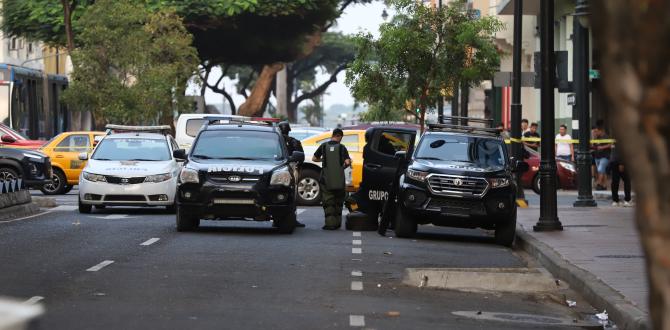 La calle fue cerrada para atender la amenaza de bomba.