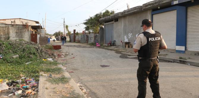 Personal policial llegó al lugar a recabar indicios balísticos.