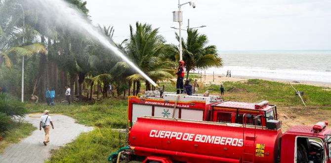 Bomberos trabajaron en Las Palmas, Esmeraldas.