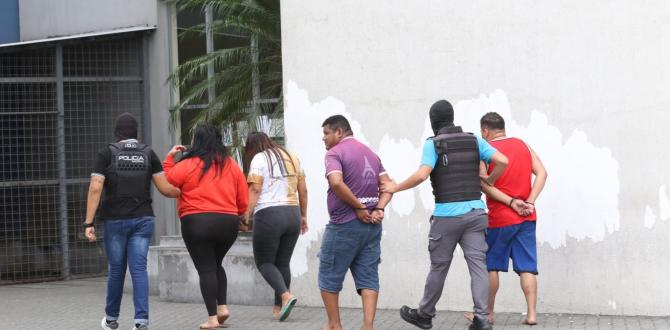 Detenidos por extorsiones en Guayaquil y Balzar