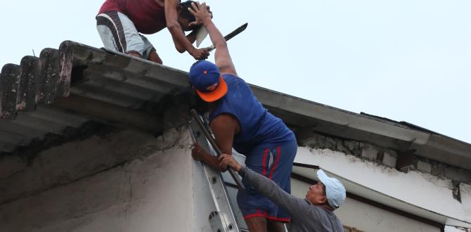 Suicida rescatado del techo de un edificio