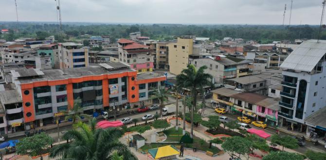 Ponce Enriquez parque1