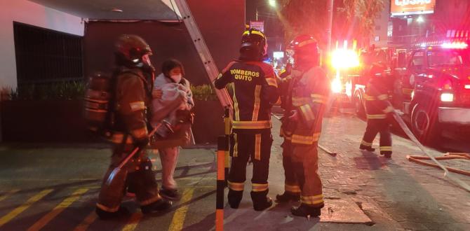 Bomberos lograron controlar la emergencia luego de una hora.