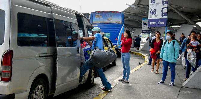 Por segundo día, el paro de transportistas afecta a los guayaquileños.