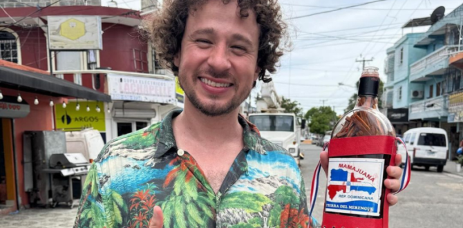 Luisito Comunica en su paseo por Santo Domingo.