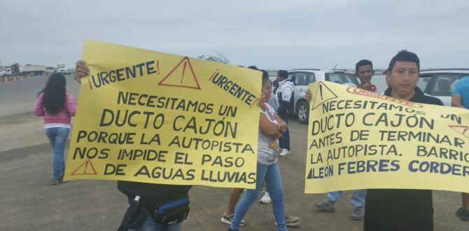 Moradores hicieron pedido por medio de pancartas.