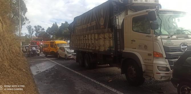 Accidente de tránsito en Quito - Policía - investigación