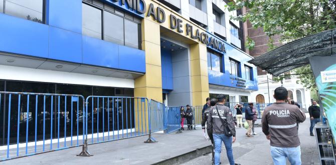 Intruso en universidad - Quito - Policía