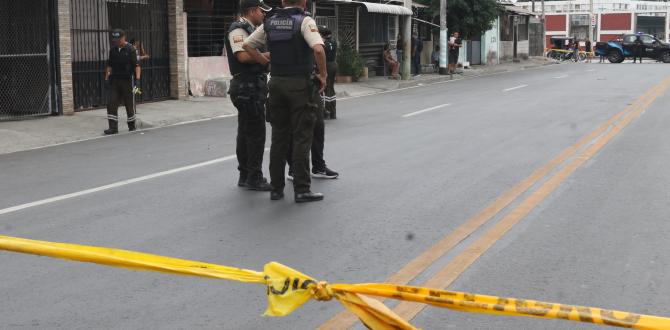 Policía acordonaron la zona para realizar investigaciones.