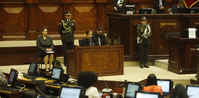 Mónica Palencia en la Asamblea Nacional.