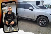 Los carros que se encontraron en la narcofiesta de alias Boris.