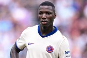 El ecuatoriano Moisés Caicedo es titular en Chelsea