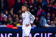 Mbappé entró a la segunda mitad del partido, pero no fue certero.