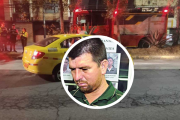 En este taxi se movilizaba Julio David Mendoza López, quien fue acribillado junto a otras tres personas.