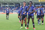 Kendry Páez y Yaimar Medina en una de las celebraciones de gol con Independiente del Valle