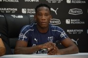  Luis Cunti Caicedo ya se enfundó la camiseta de Liga de Quito para lo que resta de la LigaPro. 