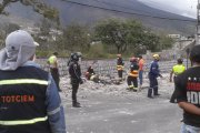 El hecho se registró un día después del aluvión que destrozó un colegio y casas en Pomasqui.