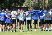 Emelec alista maletas para el juego en tierras argentinas, este jueves.