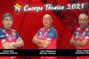 Villafuerte y Ron fueron presentados como entrenadores junto a Perdomo