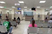 La atención en los hospitales  está saturada. Se analizan tomar nuevas medidas.