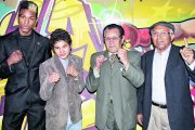 Eugenio Espinoza (c) forma parte de la histórica época dorada del boxeo ecuatoriano.