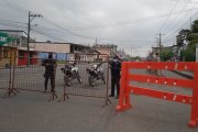 Los alrededores del cuartel de Policía fueron cercados para tomar procedimiento.