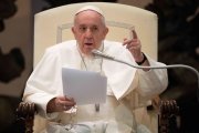 El papa Francisco trabaja junto con el gobierno italiano en minimizar el dolor de la guerra en Ucrania.