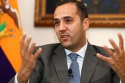 El canciller, Juan Carlos Holguín insiste en que no hay persecución política contra Correa.