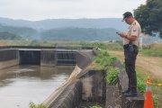 Nuevamente el canal de la muerte, en el noroeste de Guayaquil, cobra una vida.