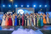 25 candidatas a Miss Continentes Unidos desfilaron en brillante pasarela